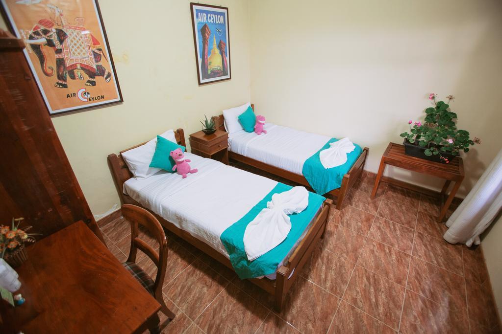 Yes Paradise Kandy Phòng bức ảnh